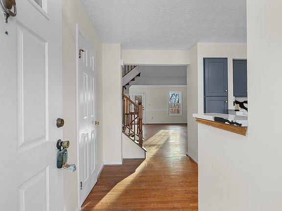 5th image of 2126 Commissary Cir