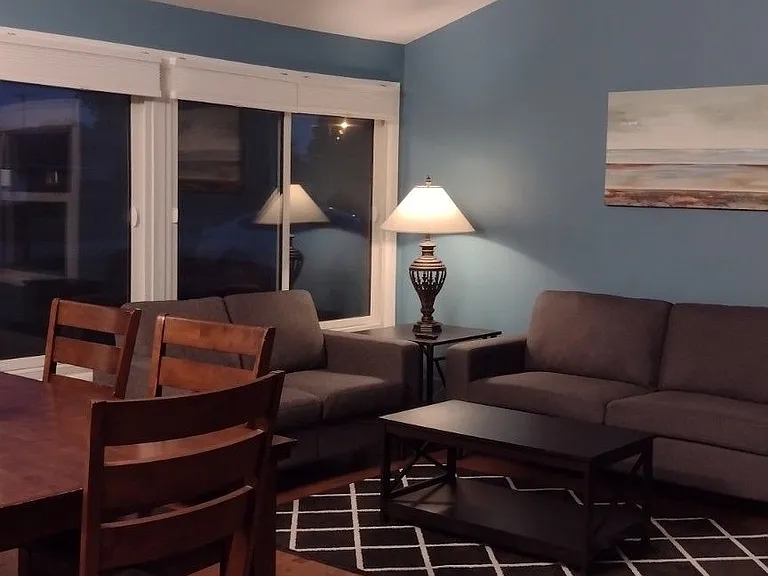 1633 Golfview Rd — Photo 1