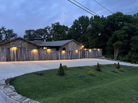 2nd image of 1119 Harpeth Ridge Rd