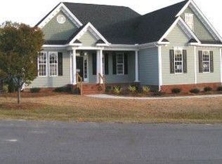 7628 Eagle Chase Dr, Willow Spring, NC 27592