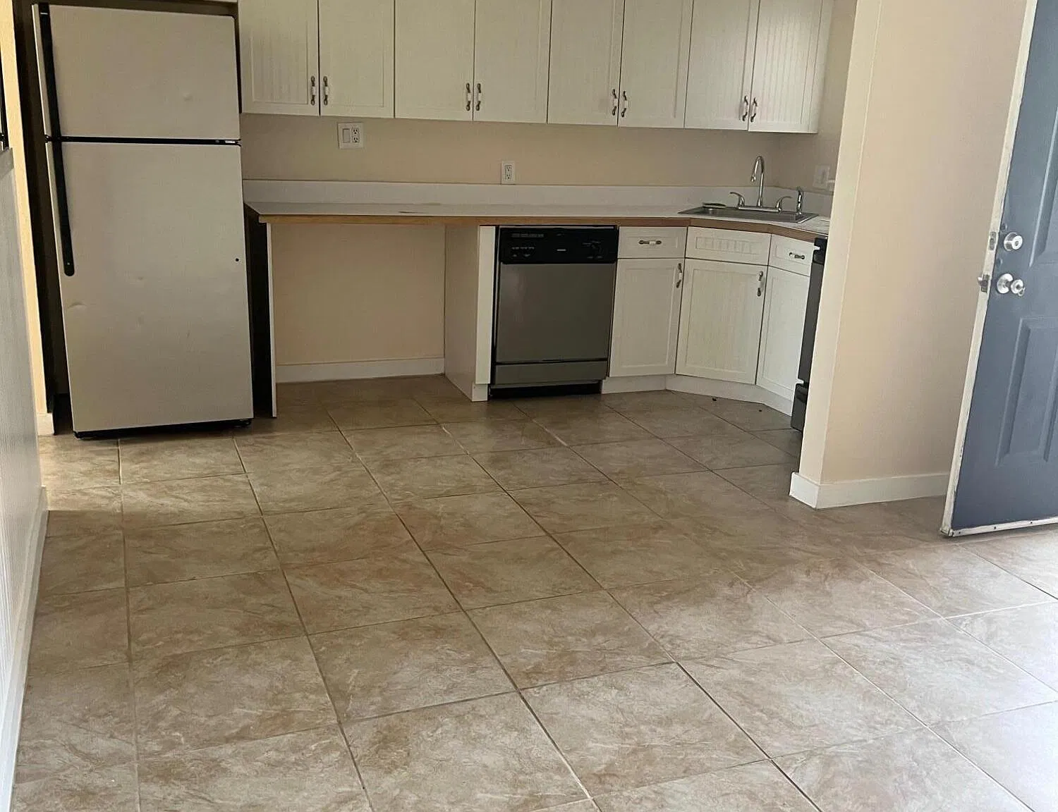 1 bed, 1.0 bath, 520 sqft, $1,200 — Photo 3
