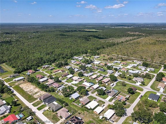 4th image of 4421 Sebring Ave