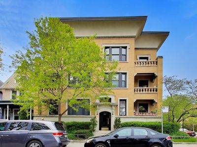 5400 S Dorchester Ave APT 3, Chicago, IL, 60615