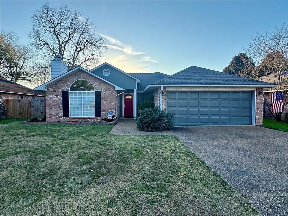 1st image of 6044 Cambridge Dr