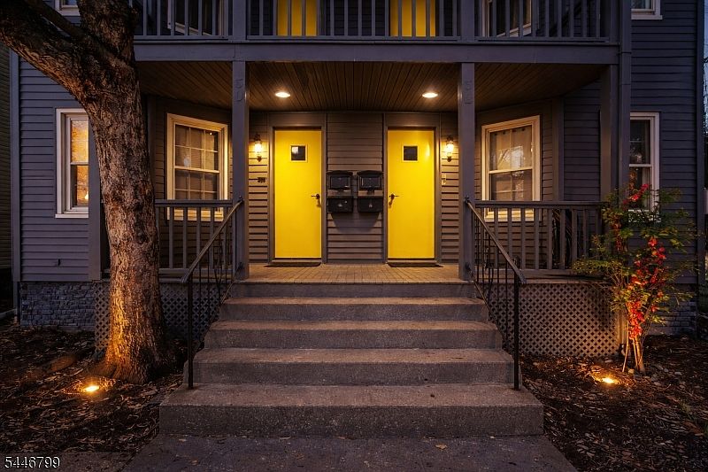 1st image of 30 Lindsley Ave