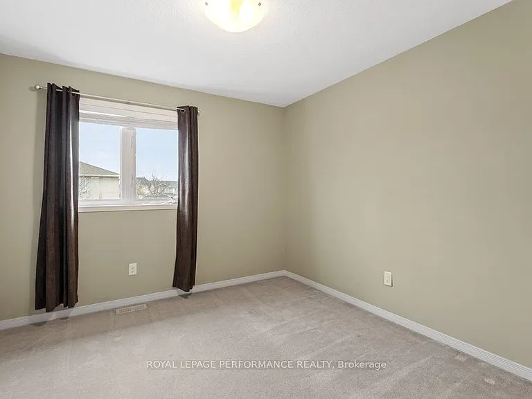 34 Moe Robillard St — Photo 36