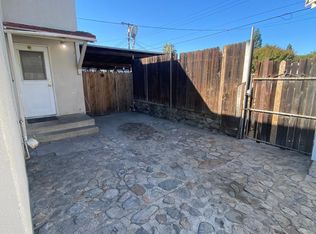 263 N Palm Ave APT B, Upland, CA 91786