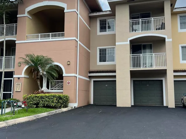 6394 Emerald Dunes Dr, West Palm Beach, FL