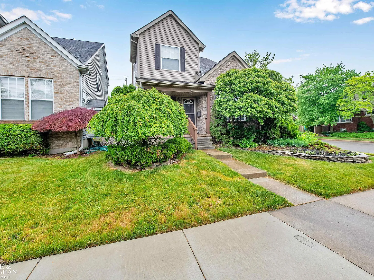 3 bed, 2.5 bath, 2316 sqft, $3,000 — Photo 1