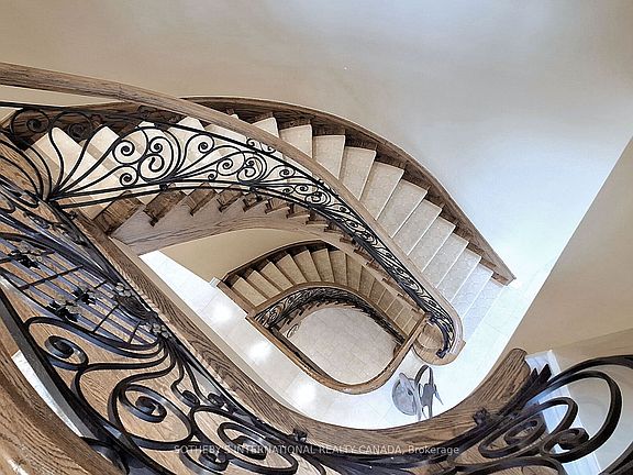 5th image of 28 Glenorchy Rd