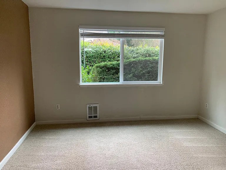 private and airy 2nd bedroom