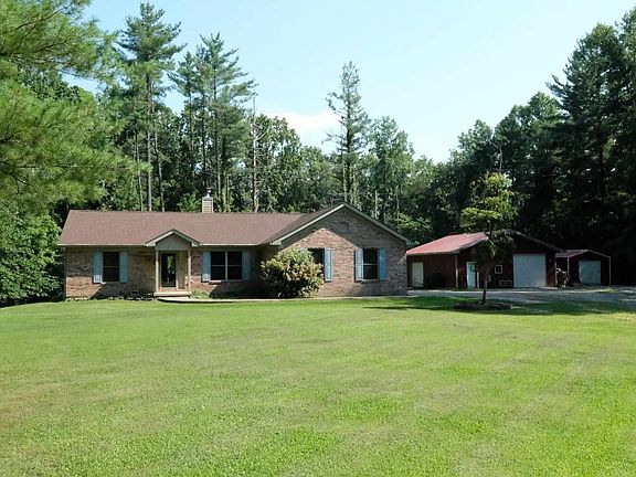 2nd image of 4627 N Pine Dr