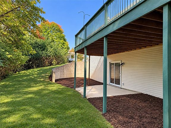 3rd image of 3630 Bayview Dr