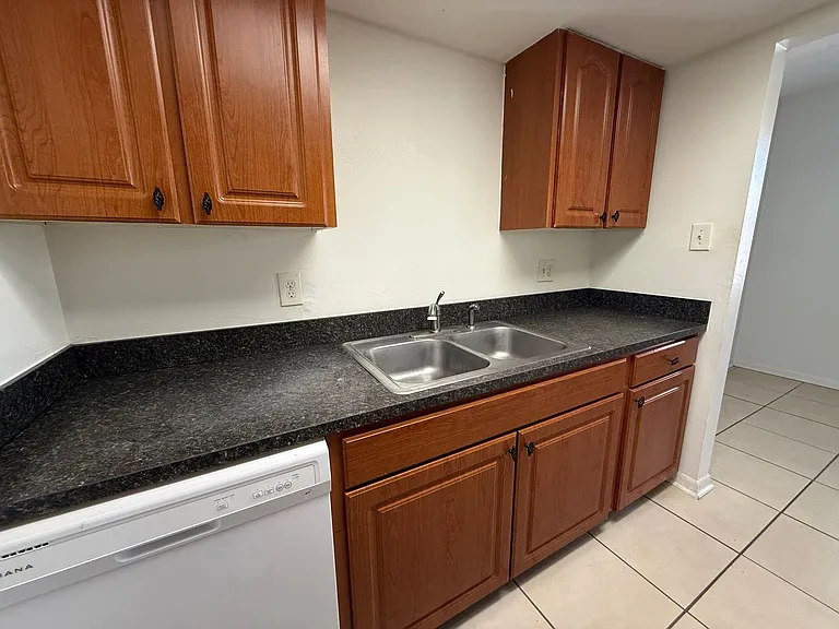 4725 Joseph Ct #234 — Photo 9