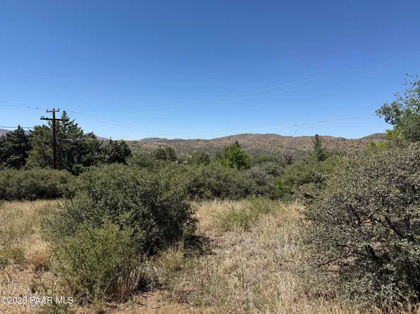 13252 E Kofa Rd, Mayer, AZ 86333