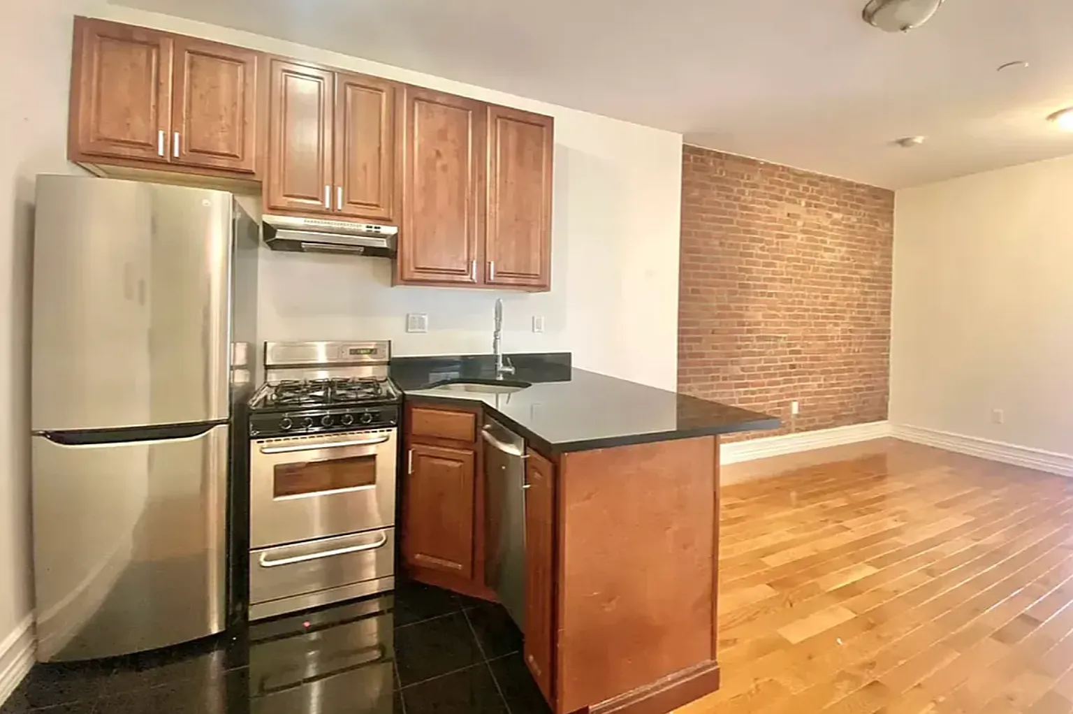 65 West 106th Street — Photo 1