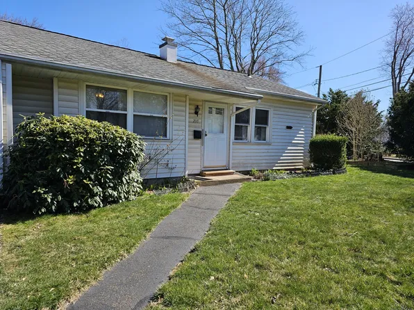 237 East Side Drive, Wallingford, CT 06492