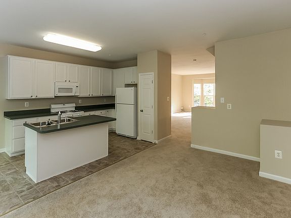 5th image of 10608 Jacksonhole Pl