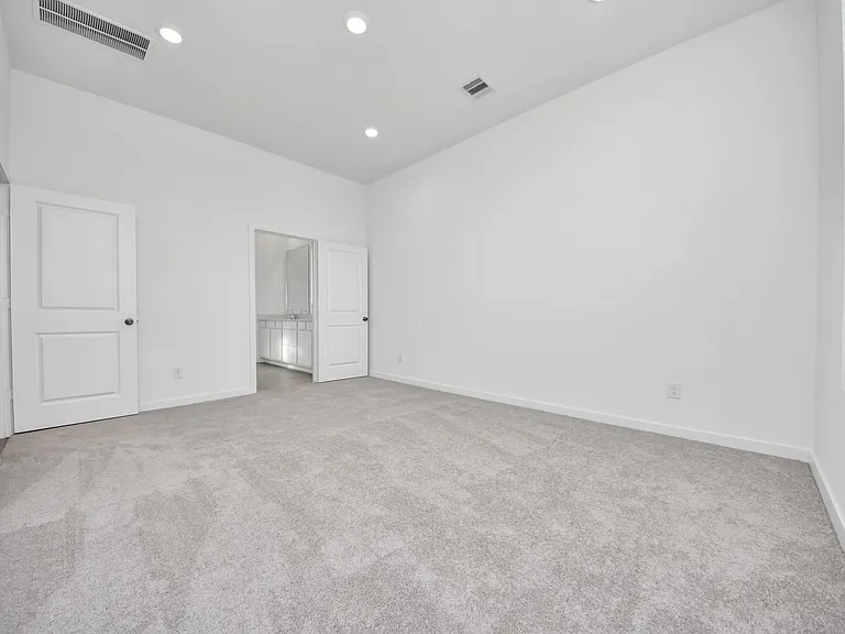 27443 Sunterra Village Dr — Photo 30