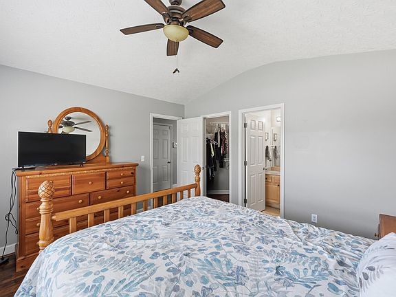 5th image of 321 Loblolly Ct