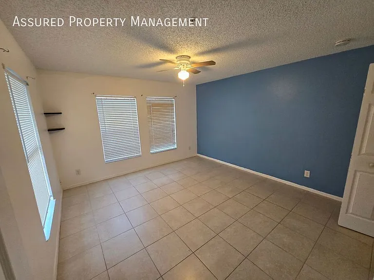2048 Cypress Bay Blvd — Photo 12