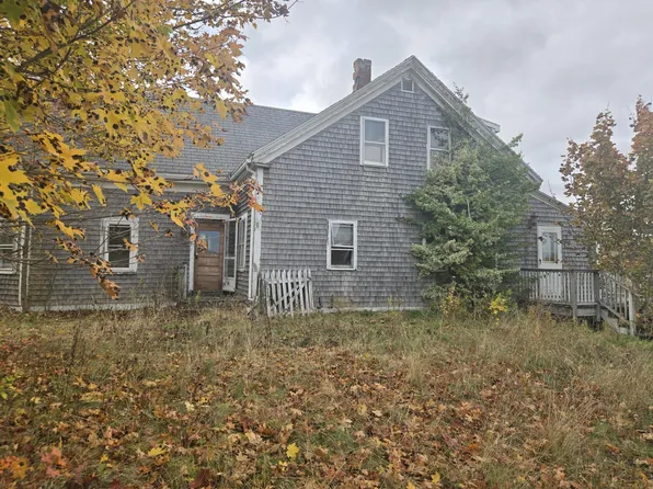781 County Road, Lubec, ME 04652