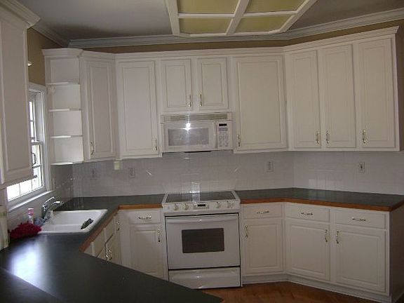 Kitchen With Plenty Of Cabinet Space