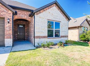 531 Overlook Dr, Royse City, TX 75189