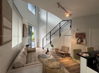 3339 Virginia St APT 121, Miami, FL 33133