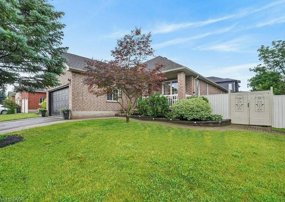1st image of 51 Westcliff Way