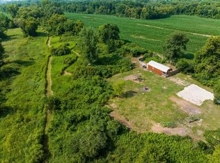 W5909 E Clymet Rd, Watertown, WI 53098