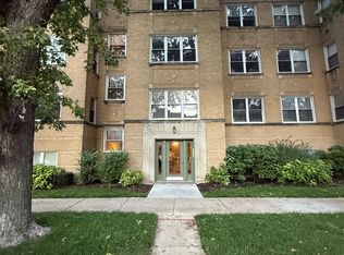 4309 N Troy St APT 3, Chicago, IL 60618