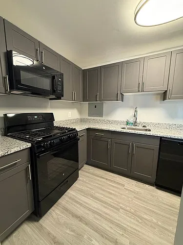 Floor plan 302