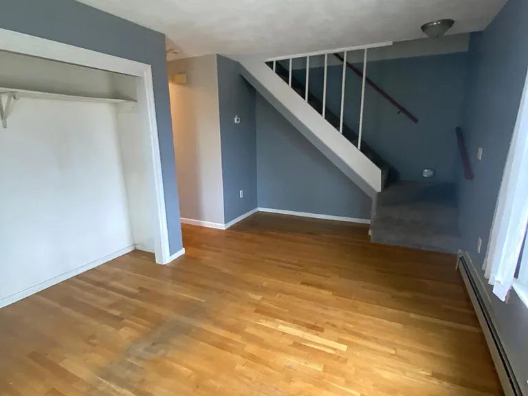 131 N Main St #4 — Photo 7
