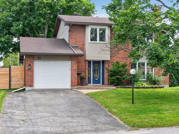 71 Chimo Dr, Ottawa, ON K2L 2B3