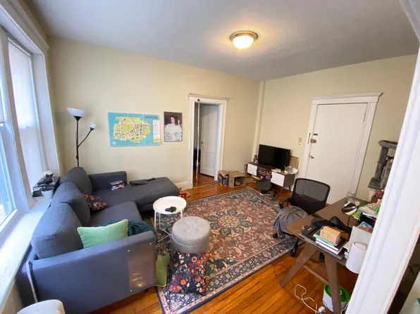 61 Woodstock Ave, Brighton, MA 02135