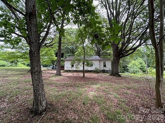 4th image of 145 Alexander Acres Rd