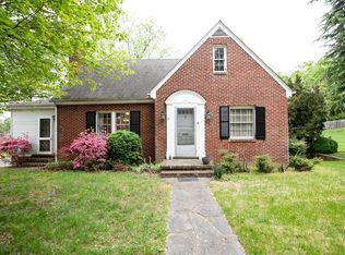 311 Third Ave, Farmville, VA 23901
