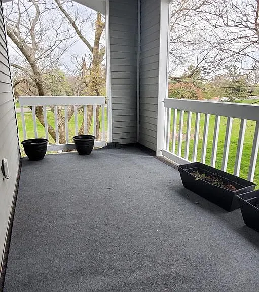 665 Rose Hollow Dr — Photo 3