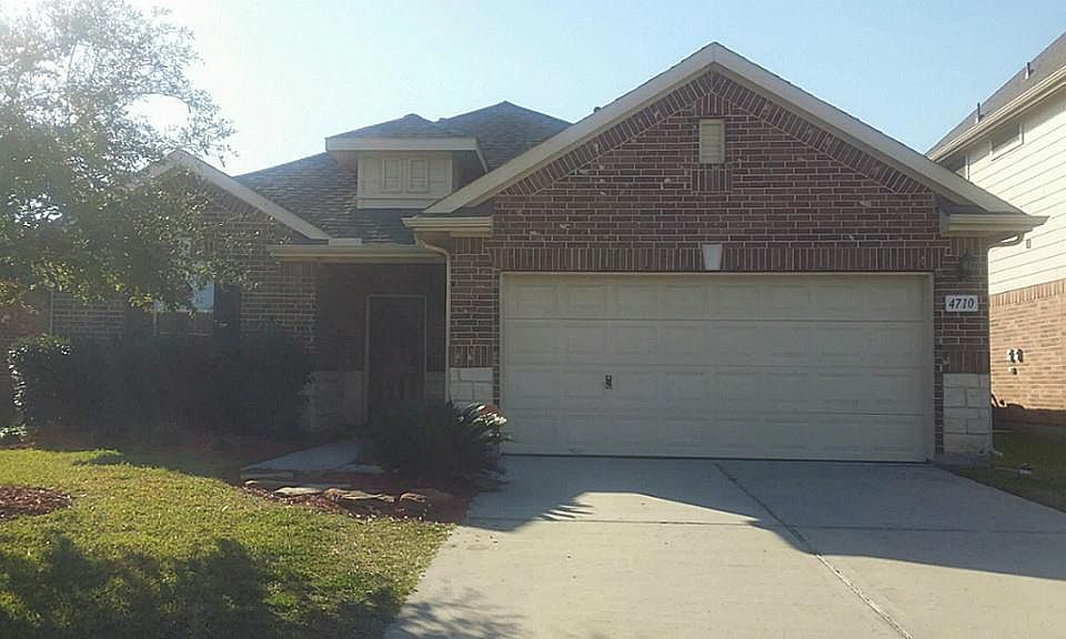 1st image of 4710 Meadow Way Dr