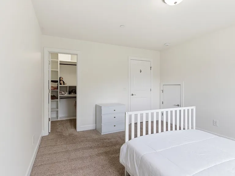 101 Corbin Ct — Photo 25
