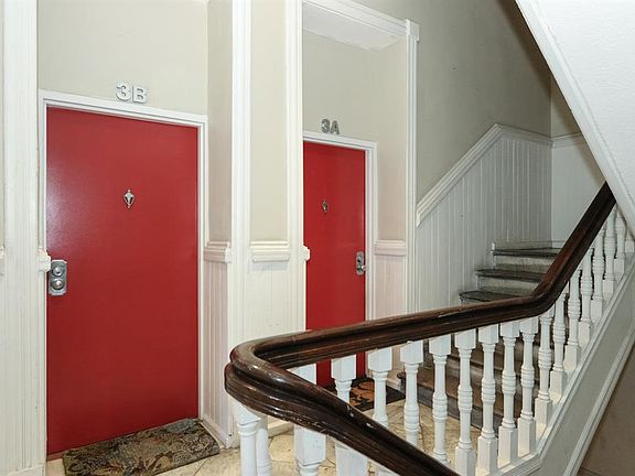 3rd image of 104 W 9th St Unit 3B