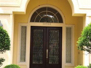 13702 Neils Branch Dr, Houston, TX 77077