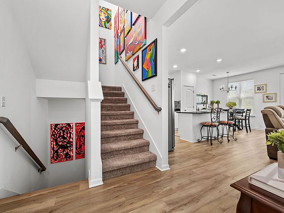 2nd image of 2656 Lakevilla Dr #20