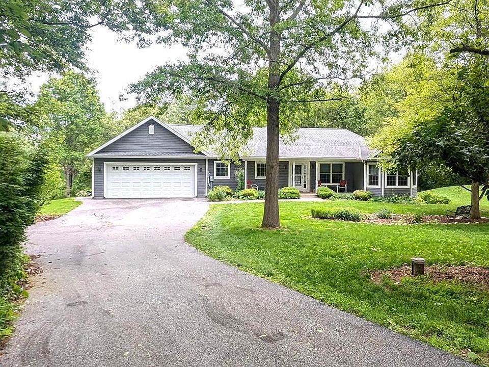 1st image of 85 Southview Dr