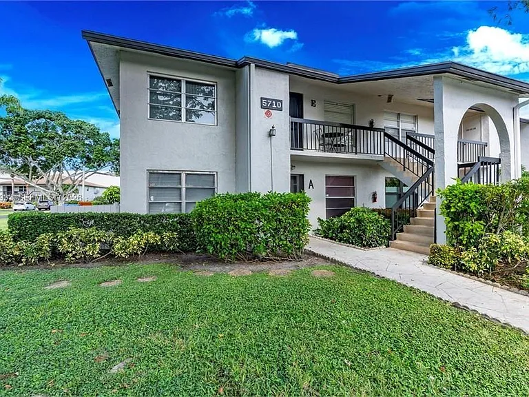 5710 Princess Palm Ct #A — Photo 2