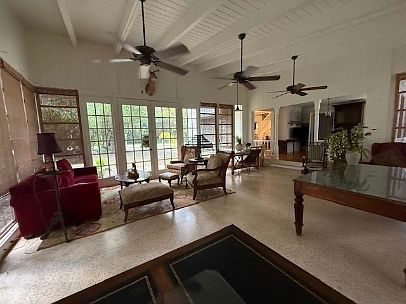 3rd image of 375 Cortez Ave