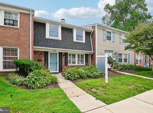 1728 Whitfield Ct, Crofton, MD 21114