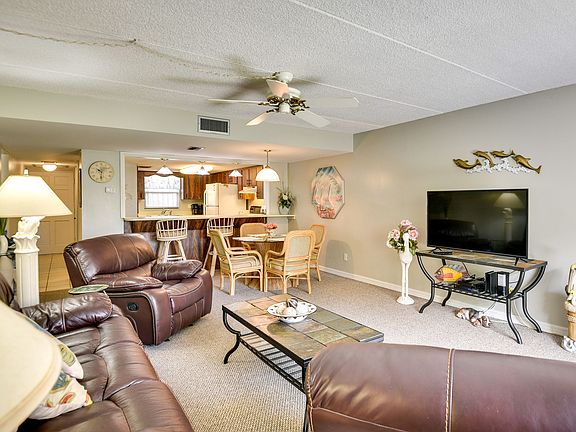 3rd image of 131 Boynton Blvd APT 1