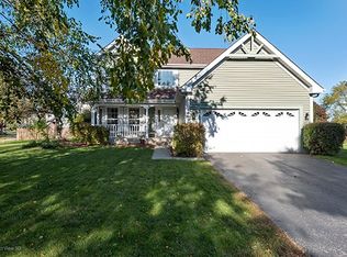 1060 Old Creek Ct, Elgin, IL 60120